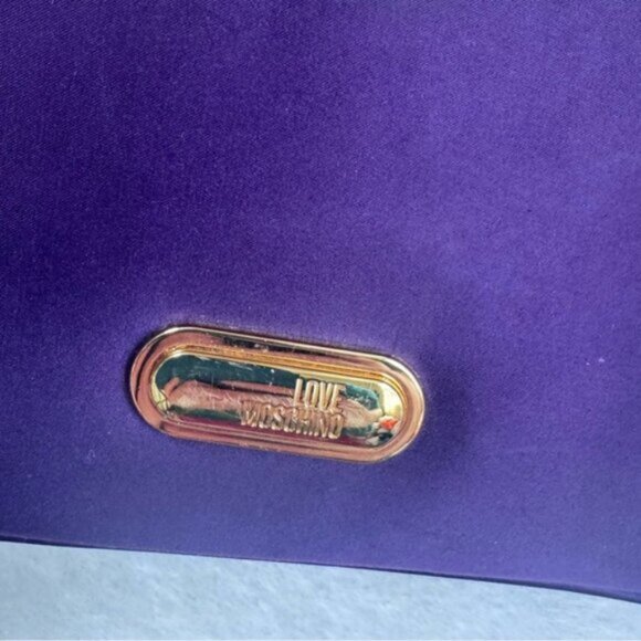 Love Moschino Satin Chain Strap Clothespin Turn Lock Shoulder Bag Purple Gold - Picture 6 of 16